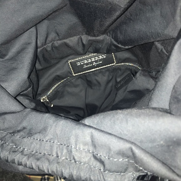 Burberry Nova check sling bag - Picture 2 of 10